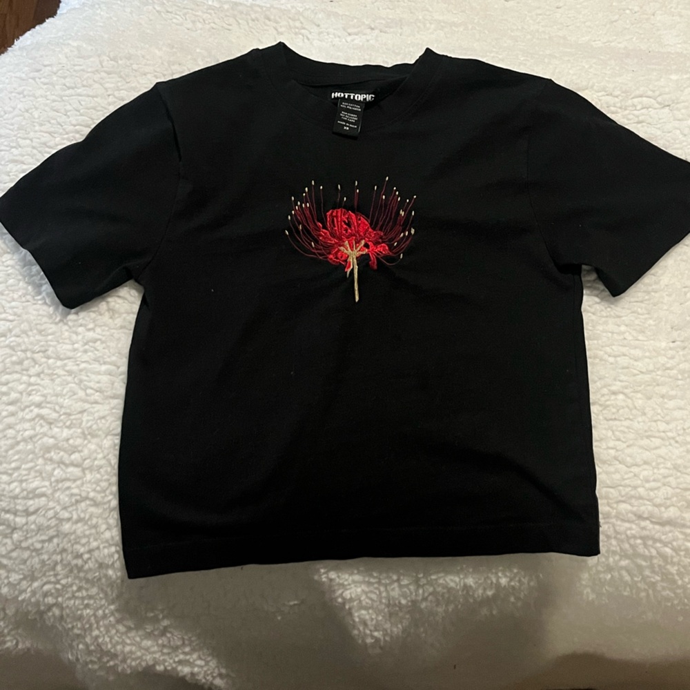 Hot topic flower shirt